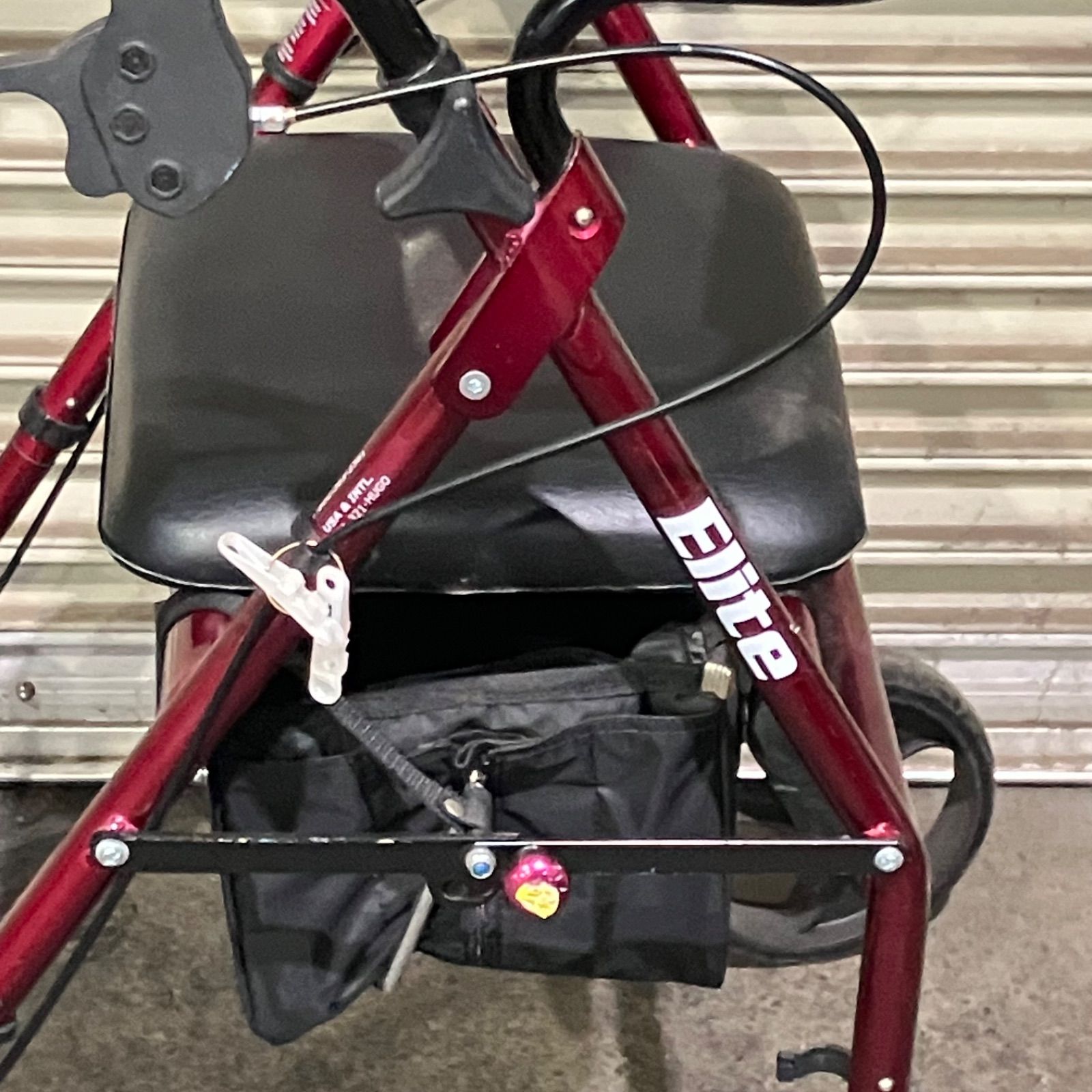 hugo 手押し車 シルバーカー 歩行器 - メルカリ