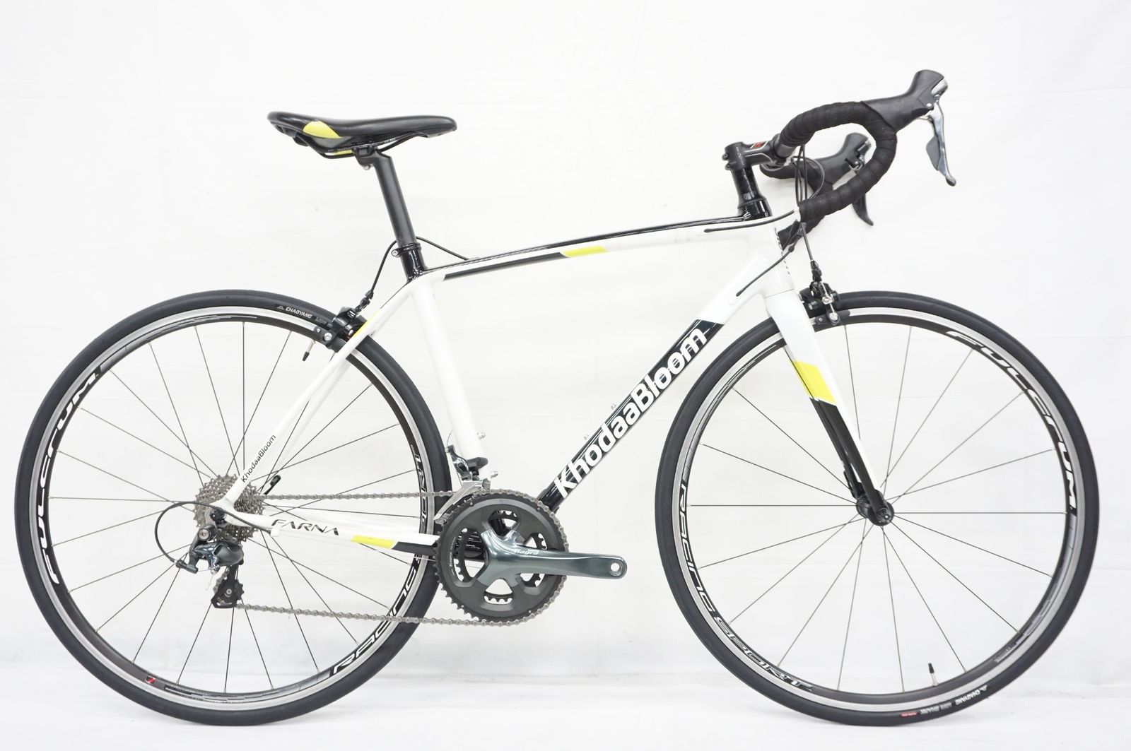 TREK Domane AL 2 Gen 3 ディスク Trek 2022 Domane AL 3 Gen 3 TREK