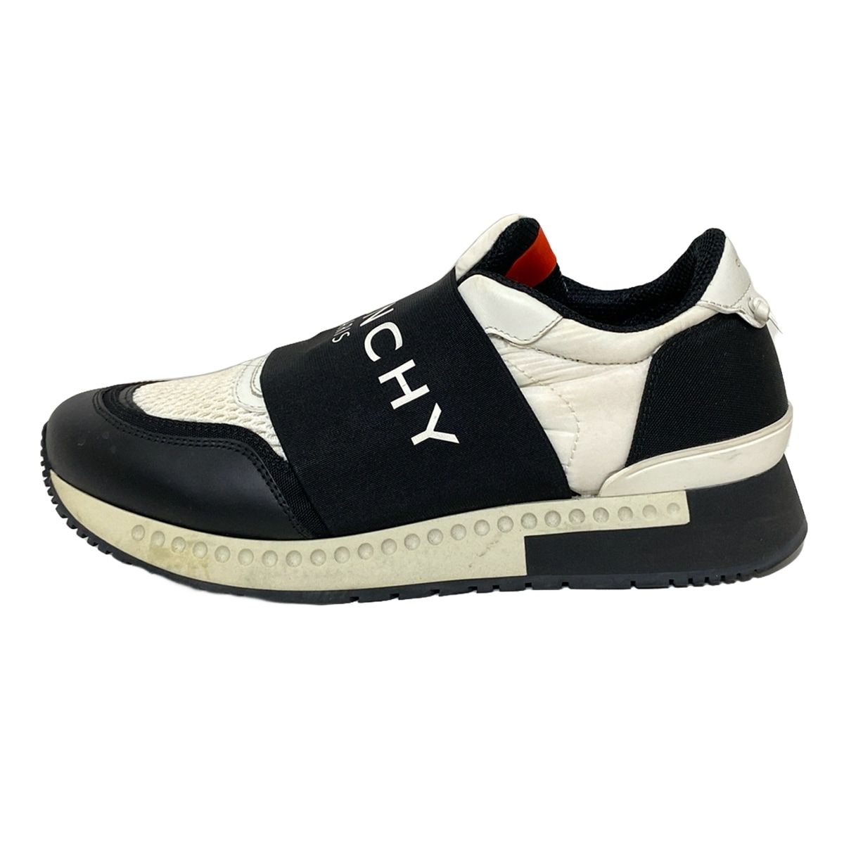 GIVENCHY(ジバンシー) スニーカー 40 メンズ - 白×黒 ロゴ レザー