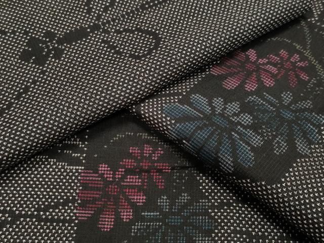 平和屋着物○本場大島紬 9マルキ 地空き 鏡裏花文 正絹 逸品