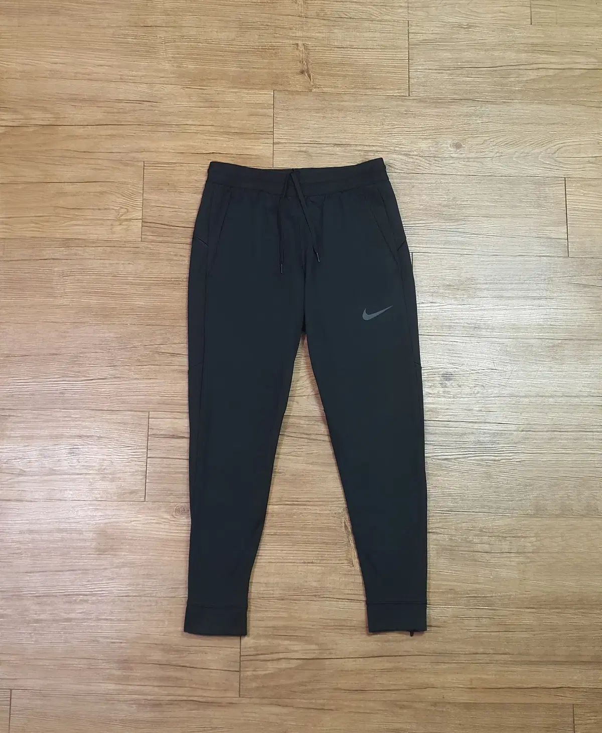ナイキプロ サーマ 球体 パンツ XL サイズ