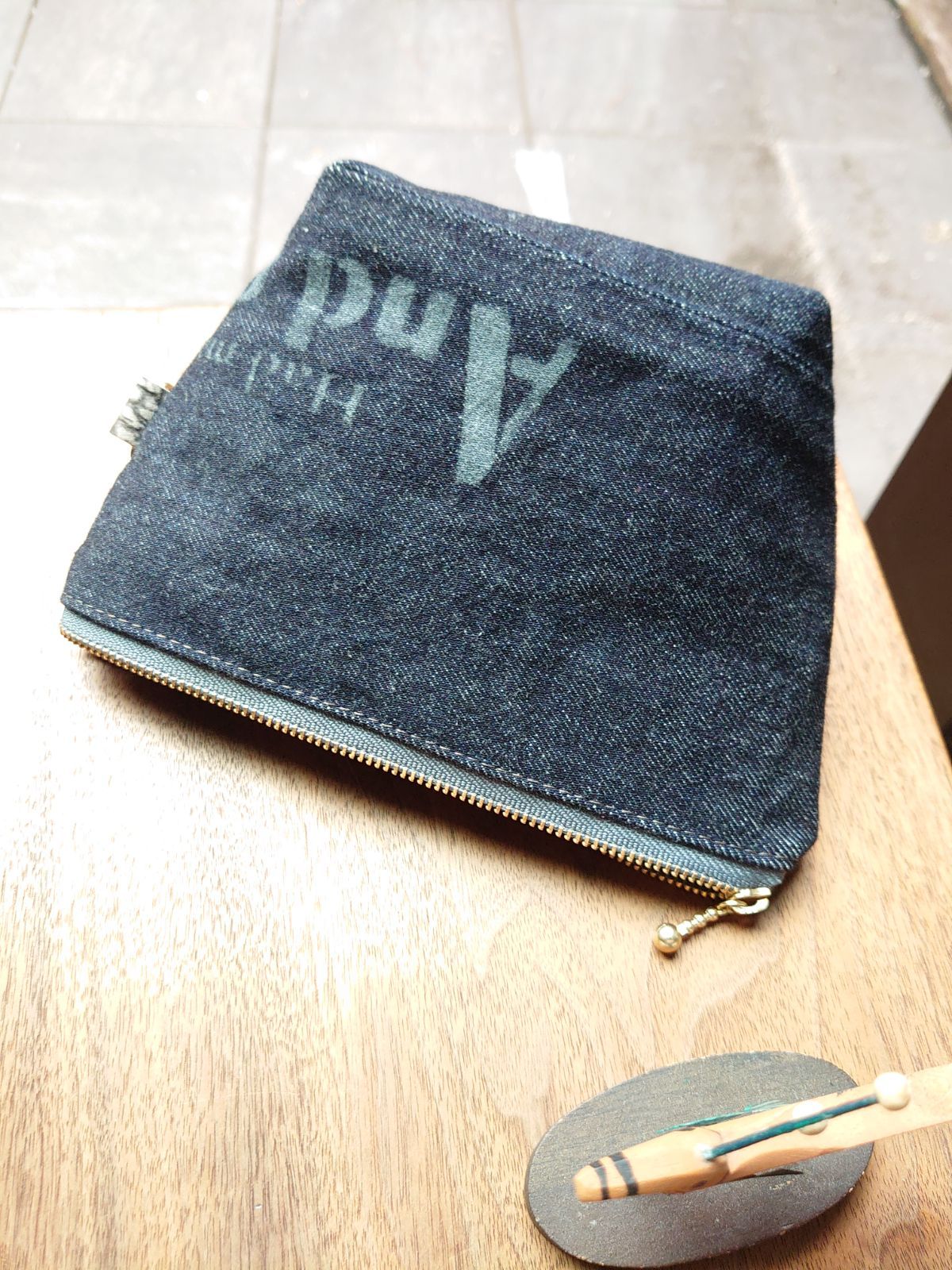 No.83 【ボタニカル🔣✖️ステンシル✨】リメイクデニムパッチワーク  