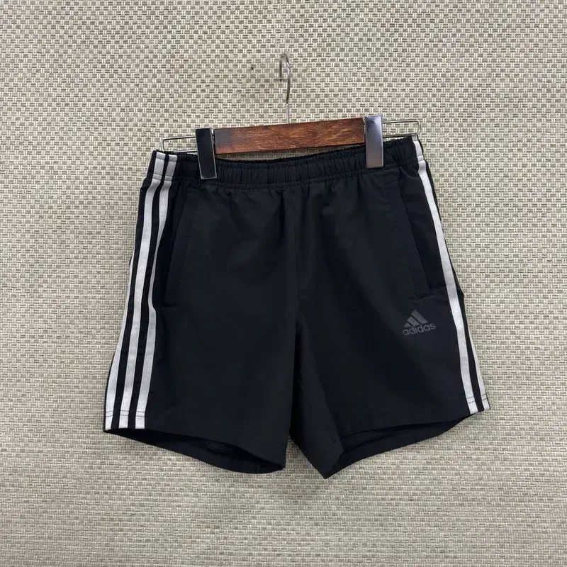 アディダス オリジナルス ハーフパンツ XS アディダスオリジナルス