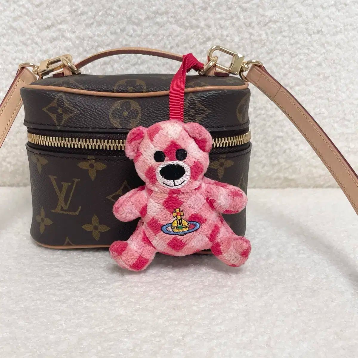 Vivienne Westwood(ヴィヴィアンウエストウッド) ミニ くま