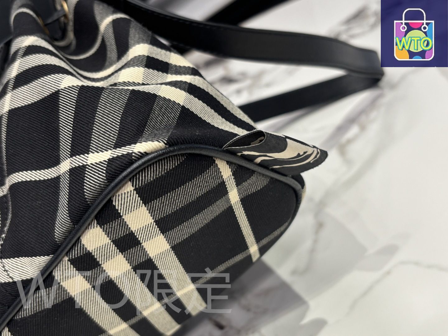 今日特価】Burberry バーバリー グレーデッドバケットバッグ