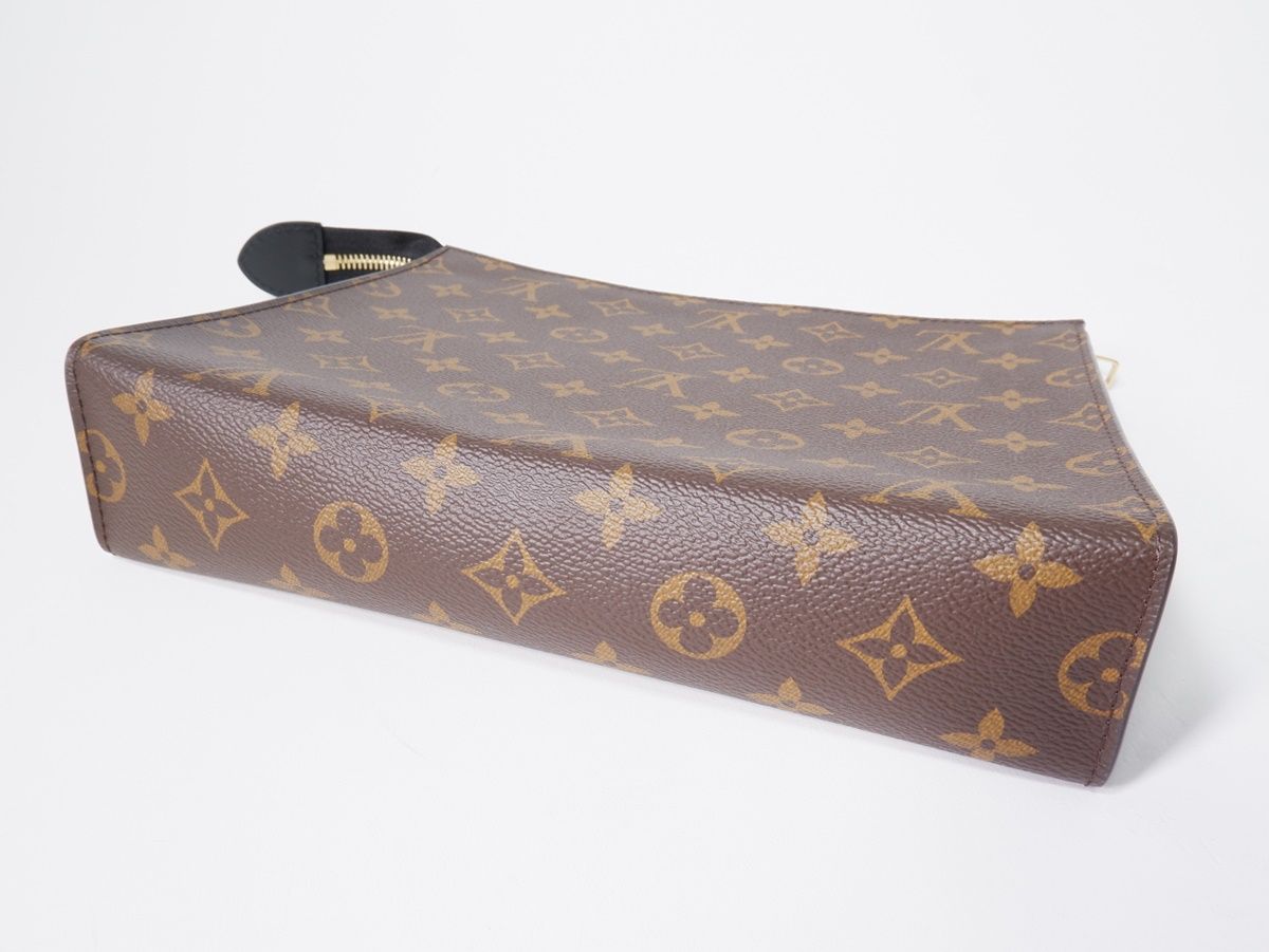 その他】 VUITTON 🌵 ヴィトン ポッシュトワレ モノグラム クラッチバッグ