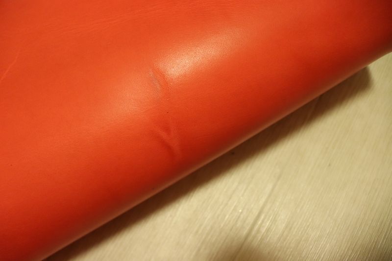 ブラウン 113ds ヌメ革 豚革 国産 レザー エレファント型押し 半裁 一枚革 レザー 本革 本皮 DIY 半裁