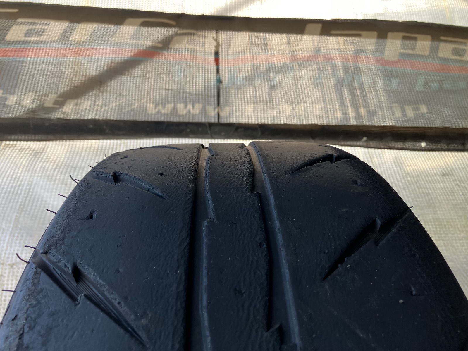 シバタイヤ REVIMAX R23 225/45R17 ×2本中古 カ*キ様 225/45R17 シバタイヤ（中古）REV IMAX R23 - メルカリ