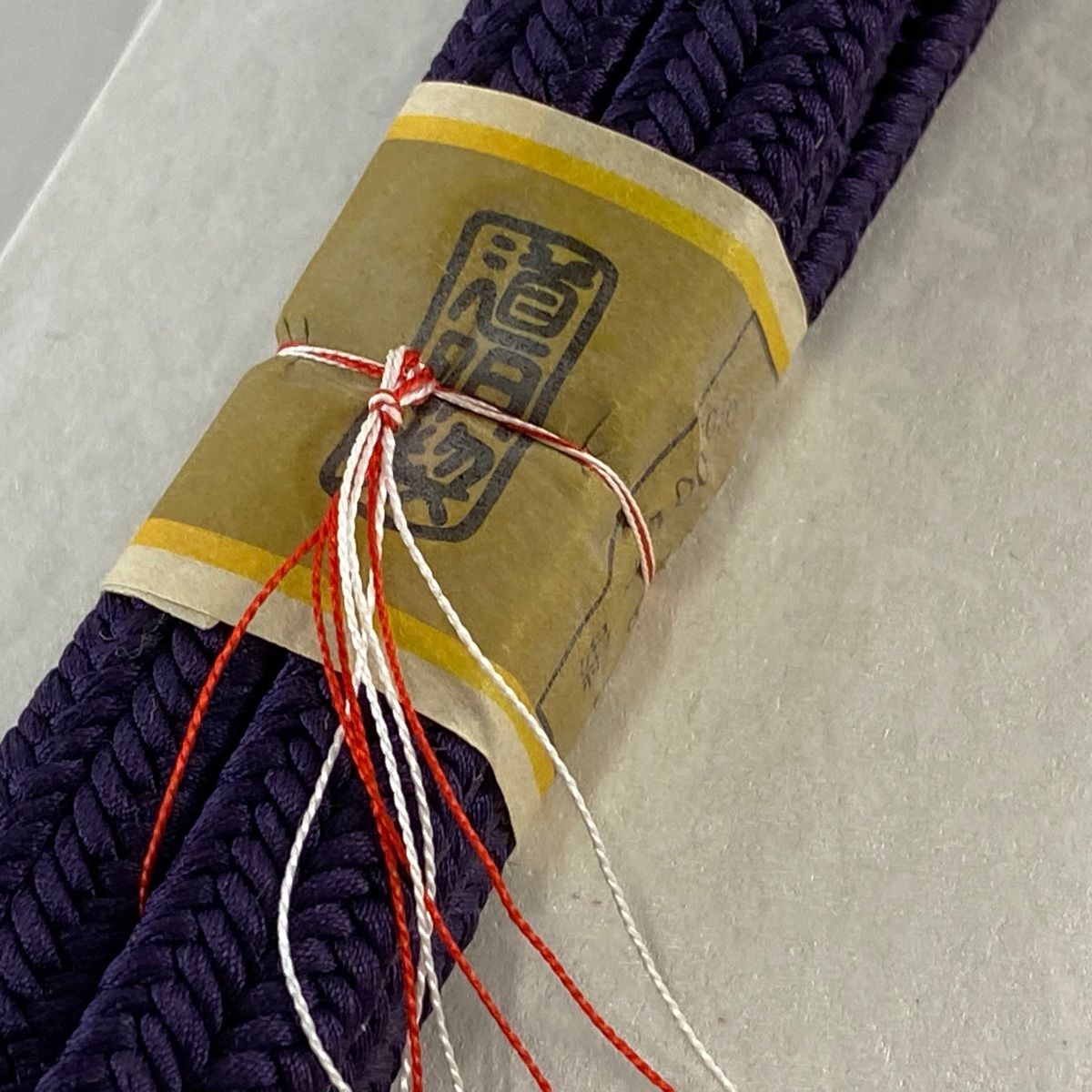 和装小物 帯締め 組紐 道明新兵衛御 糸組紐司 逸品 無形文化財 金糸 無形文化財 有職組紐司 道明新兵衛 帯締め 買取参考価格 | 高く