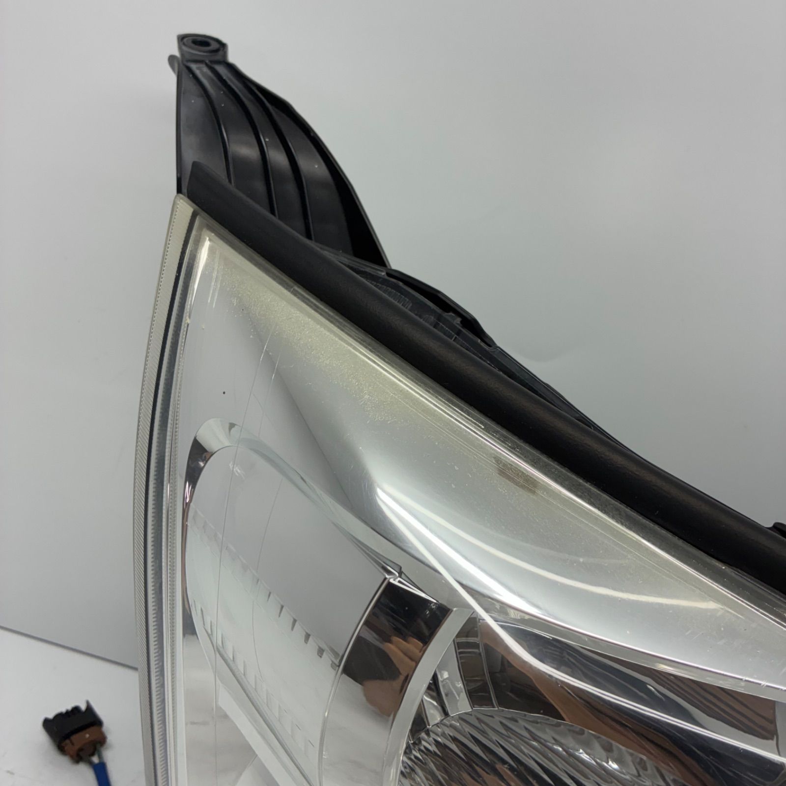 M 値下げ可能!! トヨタ ZRR70 ZRR75 70系 ノア 後期 ヘッド