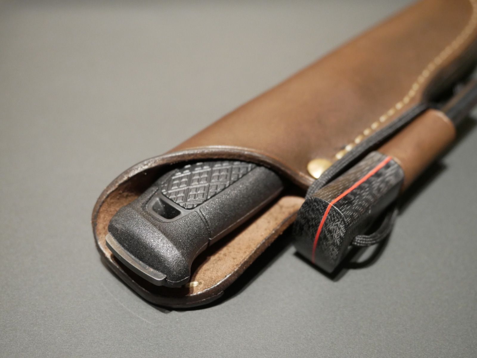 ブッシュクラフトナイフ用レザーシース 