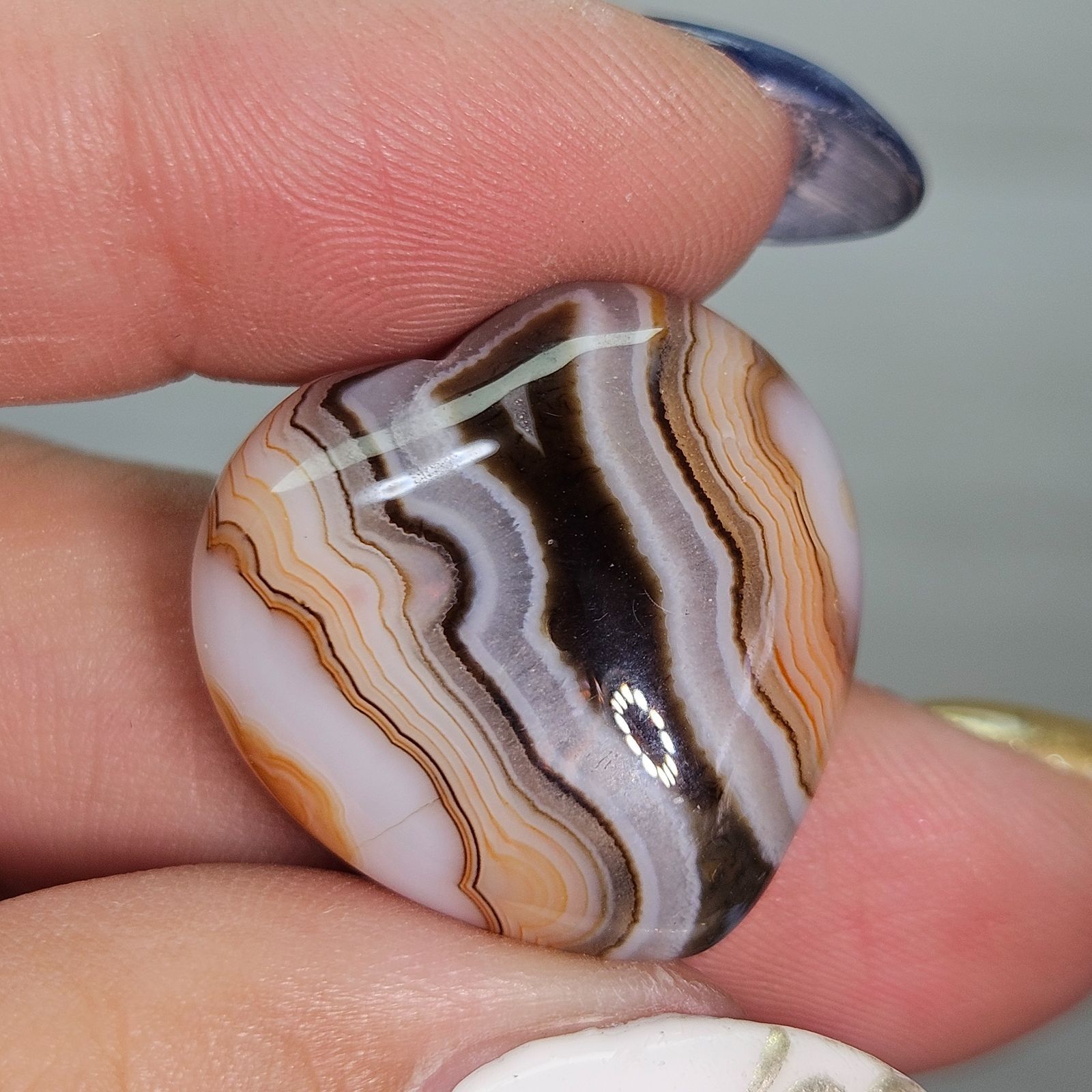 自然の模様美◎Autumnカラー　マネーアゲート BIGムーンカービング 自然の模様美◎Autumnカラー マネーアゲート BIGムーンカービング