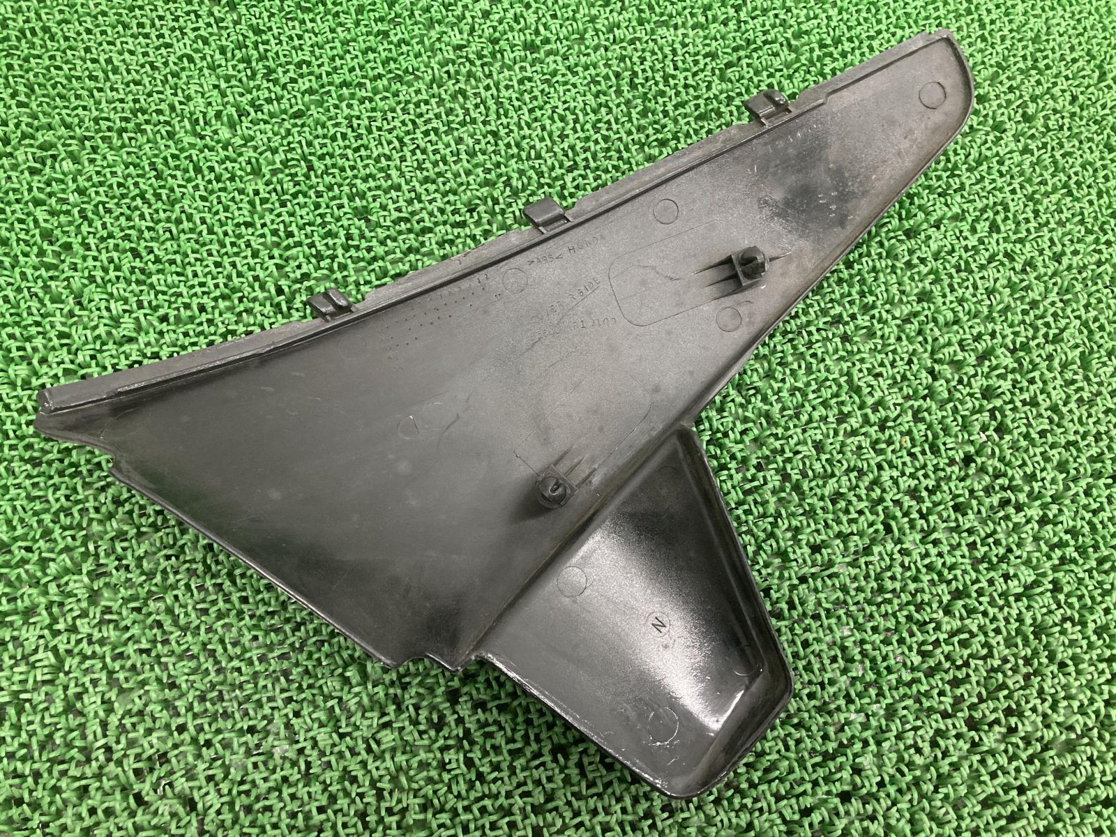 【新品・未開封】 Amazon | バイクパーツセンター ライブDio/ZX サイドカバー