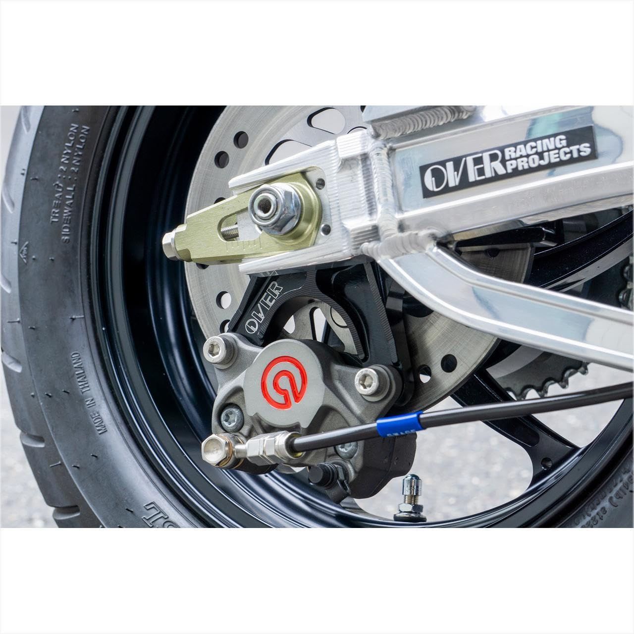 ブラック ブレンボ2P(カニ) リアキャリパーサポート 下側 Racing