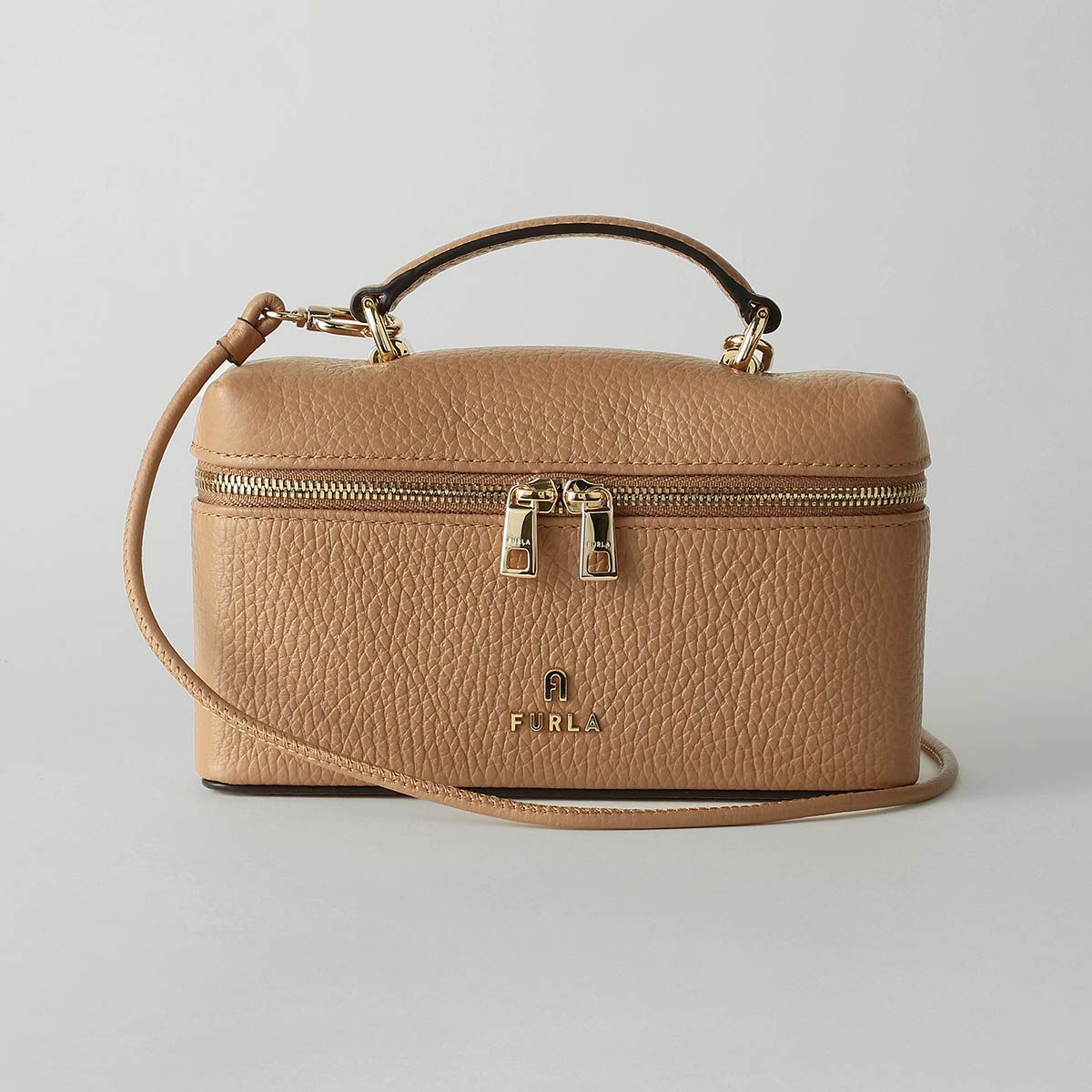【関税込】FURLA カメリア ミニショルダーバッグ 楽天市場】フルラ FURLA ショルダーバッグ カメリア ミニ クロス