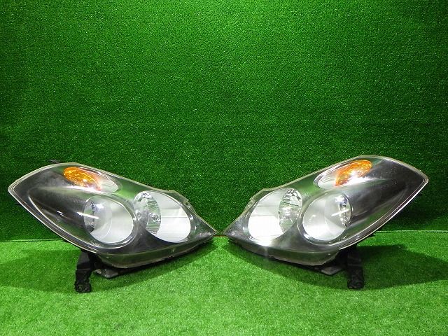 ストリーム RN1/2 前期 HID ヘッドライト左右セット 車 ストリーム RN1/2 前期 HID ヘッドライト左右セット
