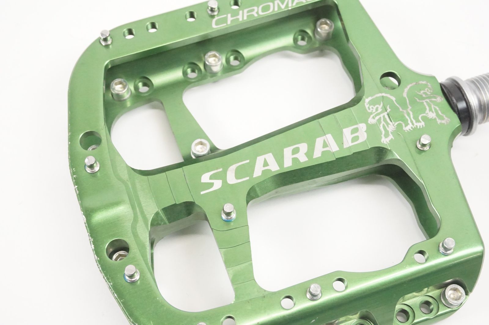 A*n様 [値下げ中] CHROMAG SCARABフラットペダル シルバー Amazon | Chromag Scarab Pedals Silver by Chromag | Chromag | ペダル