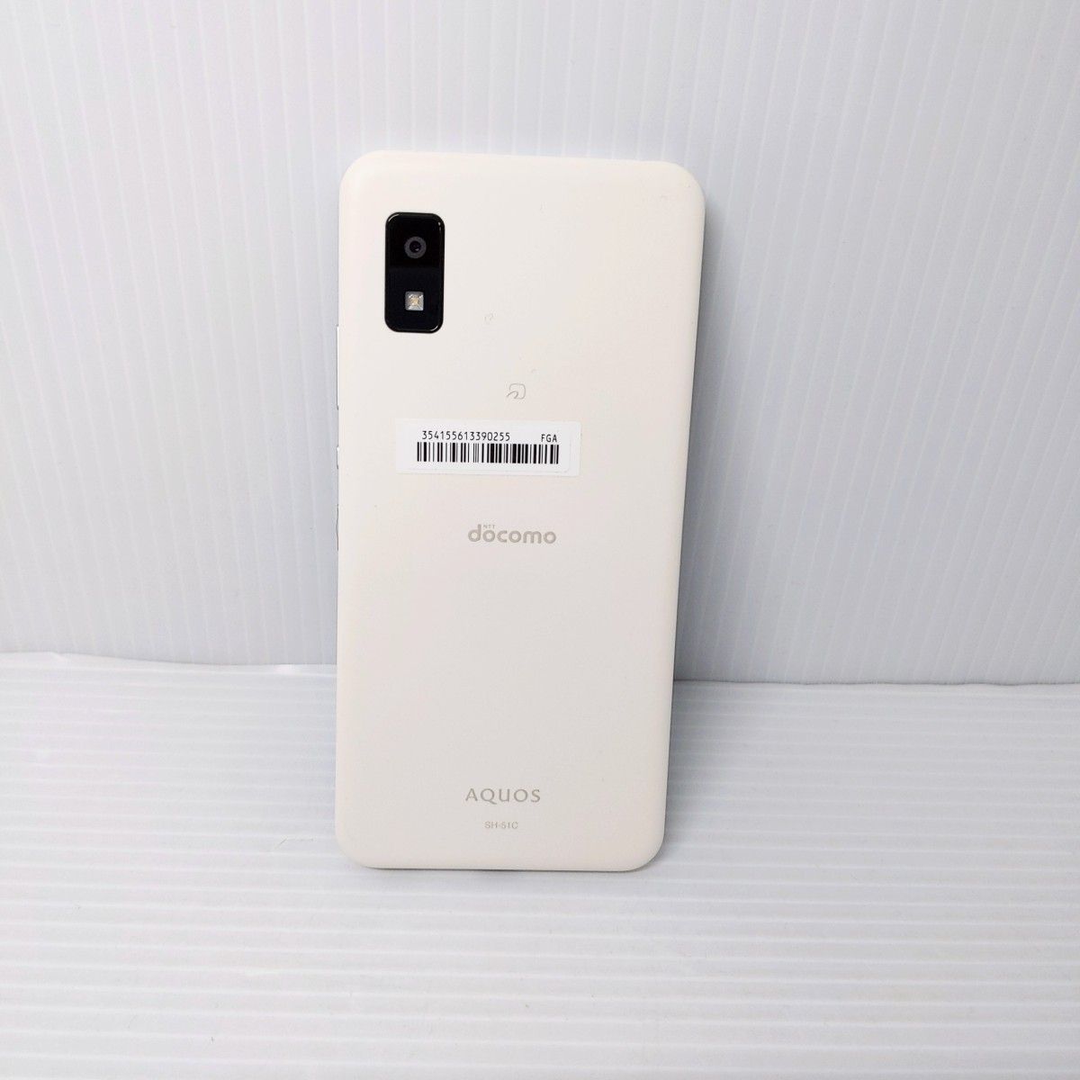 ☆ docomo AQUOS Wish2 SH-51C ホワイト 美品 AQUOS SH-51C wish2 ホワイト SIMフリー ドコモ 中古 スマホ 本体 ほぼ