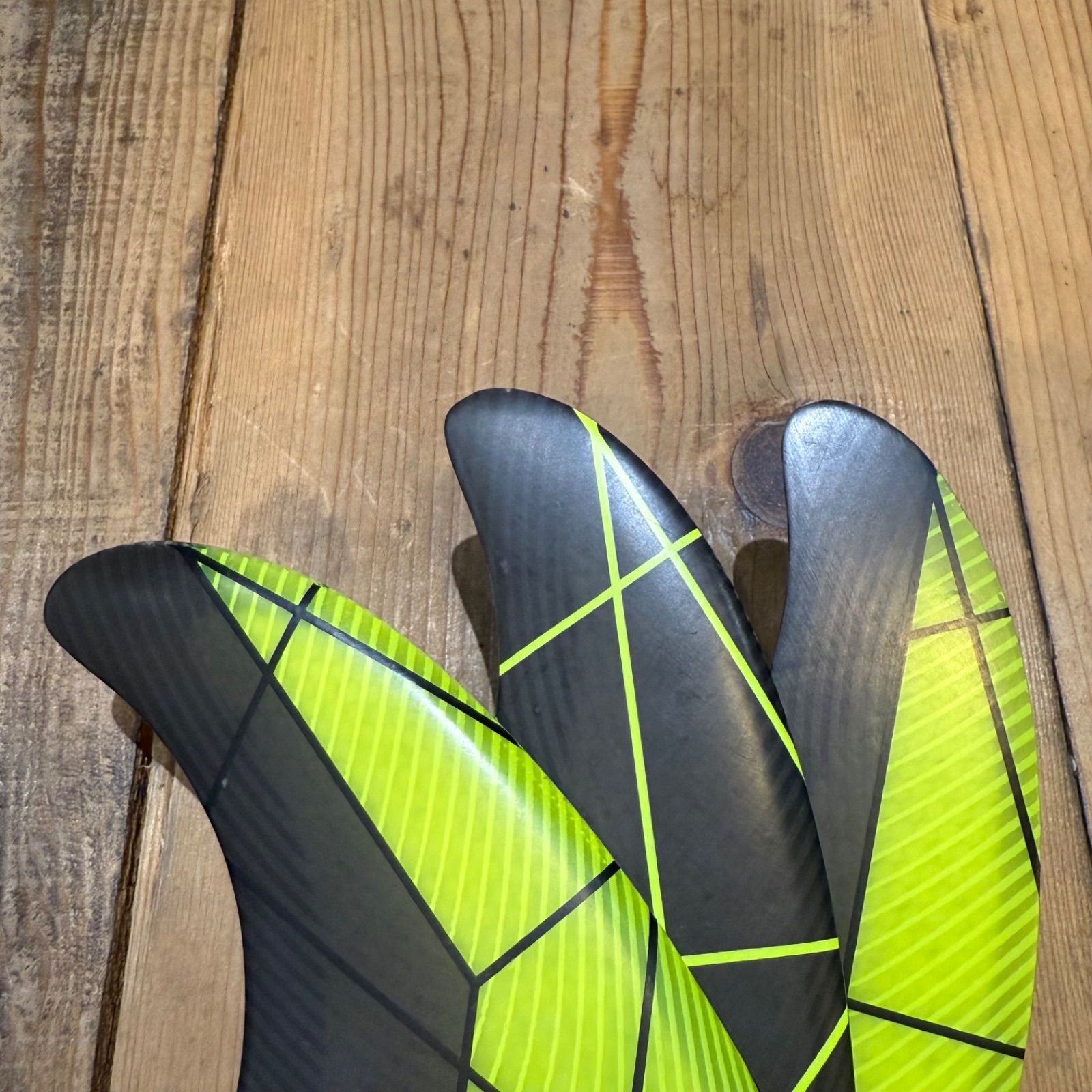 fcs2 コロへアンディーノ　Mサイズ　中古 美中古 FCS2 フィン KOLOHE ANDINO コロへアンディーノ トライフィン S
