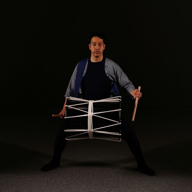 盛岡 さんさ太鼓 一尺七寸 1尺7寸 直径 約51cm 和太鼓 バチ付 諏訪工芸