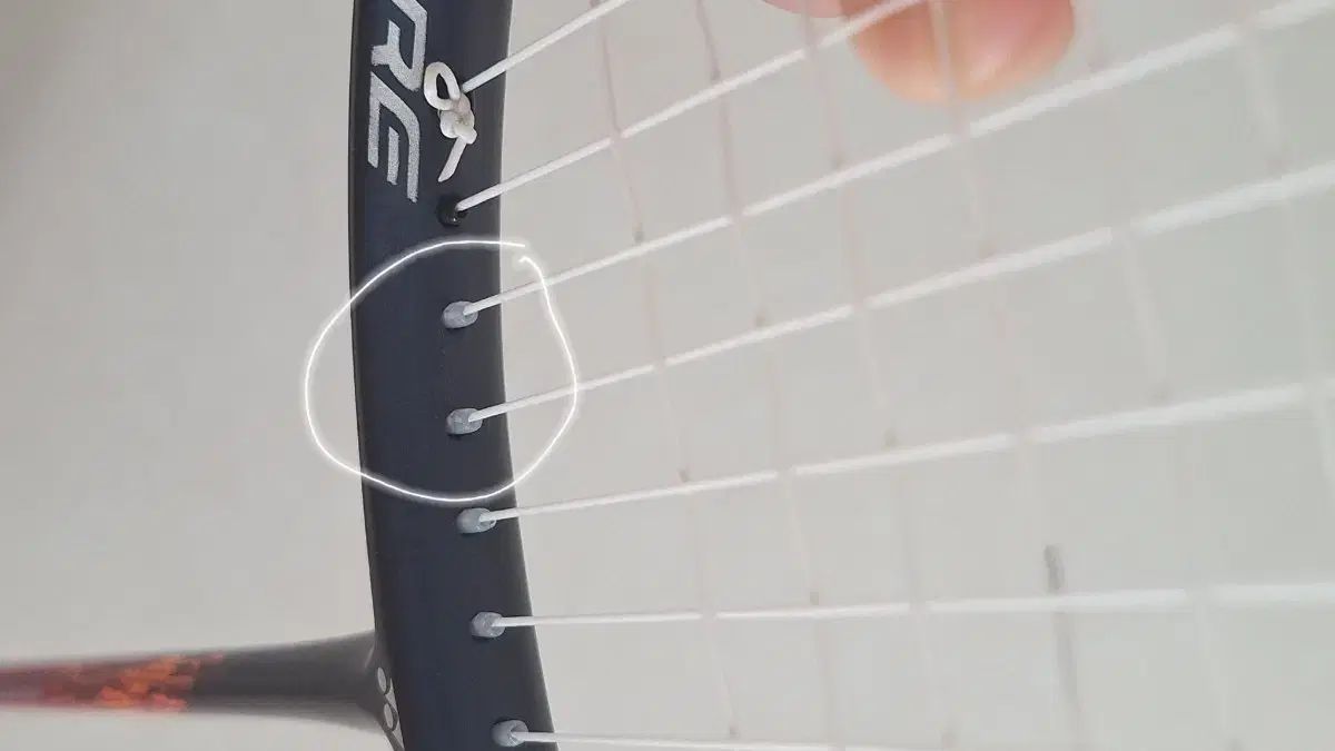 スポーティな YONEX ヨネックス NANOFLARE₍ナノフ 700 バドミントン ラケット