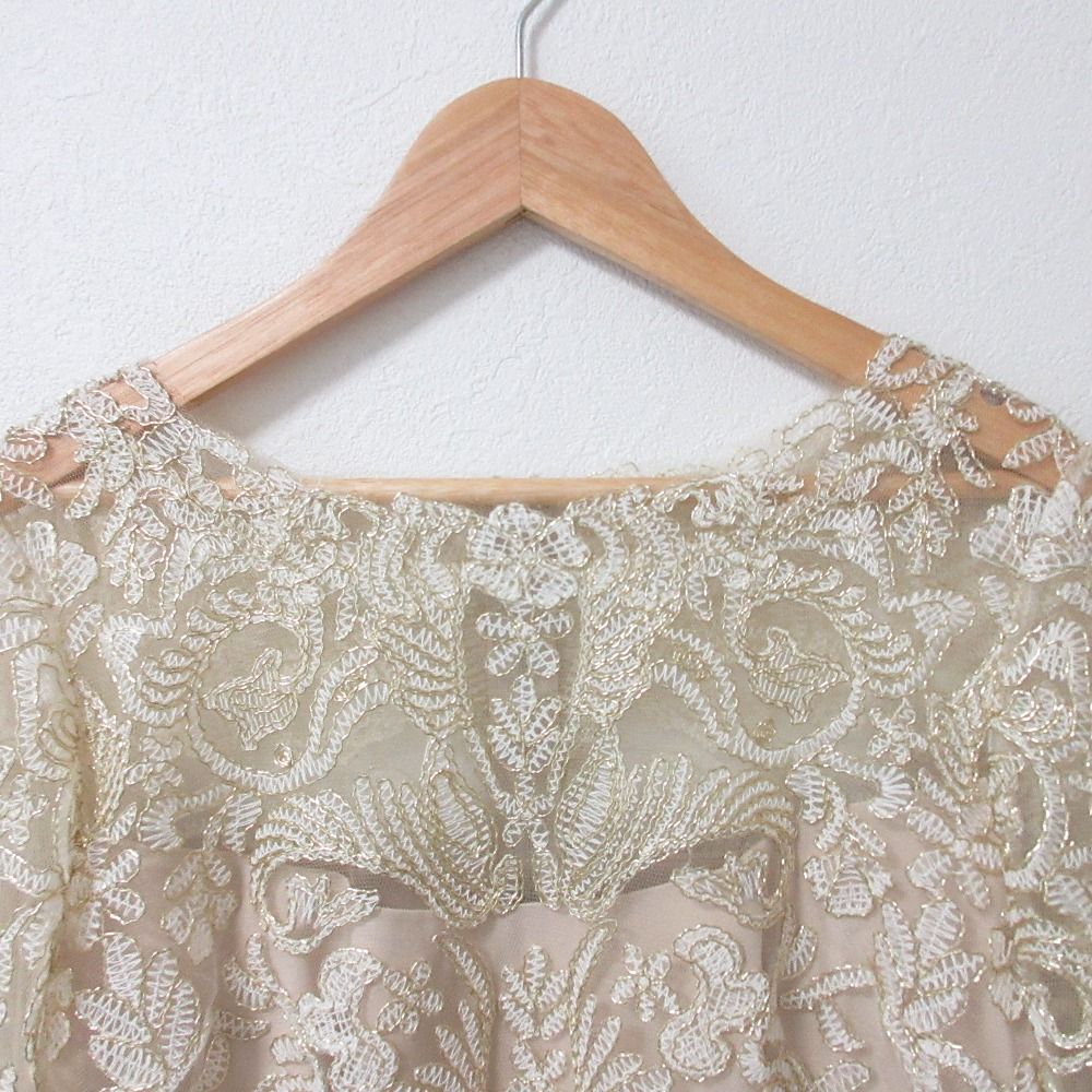 新品同様 TADASHI SHOJI タダシショージ コードレース ブラウス サイズ  