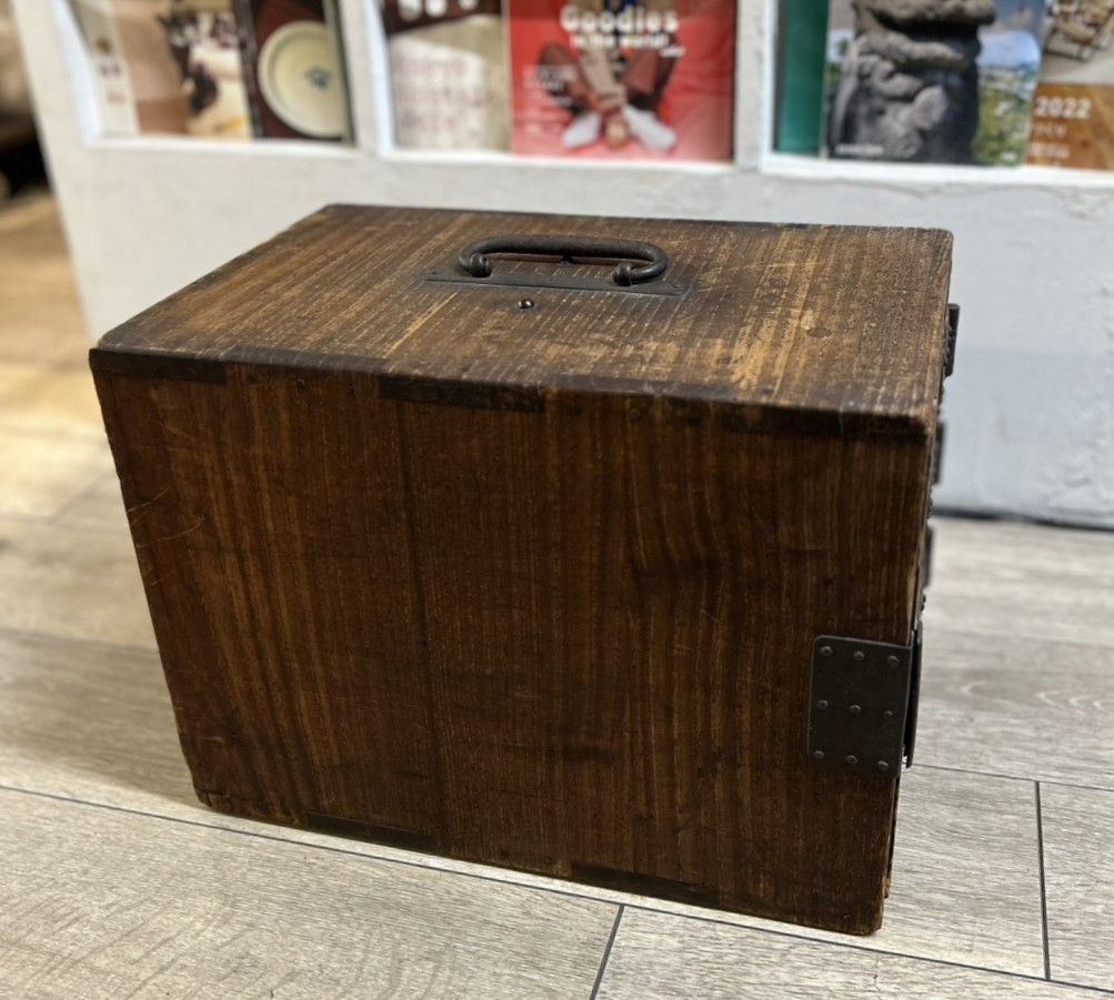 扉付3段小引出 アンティーク家具No.8