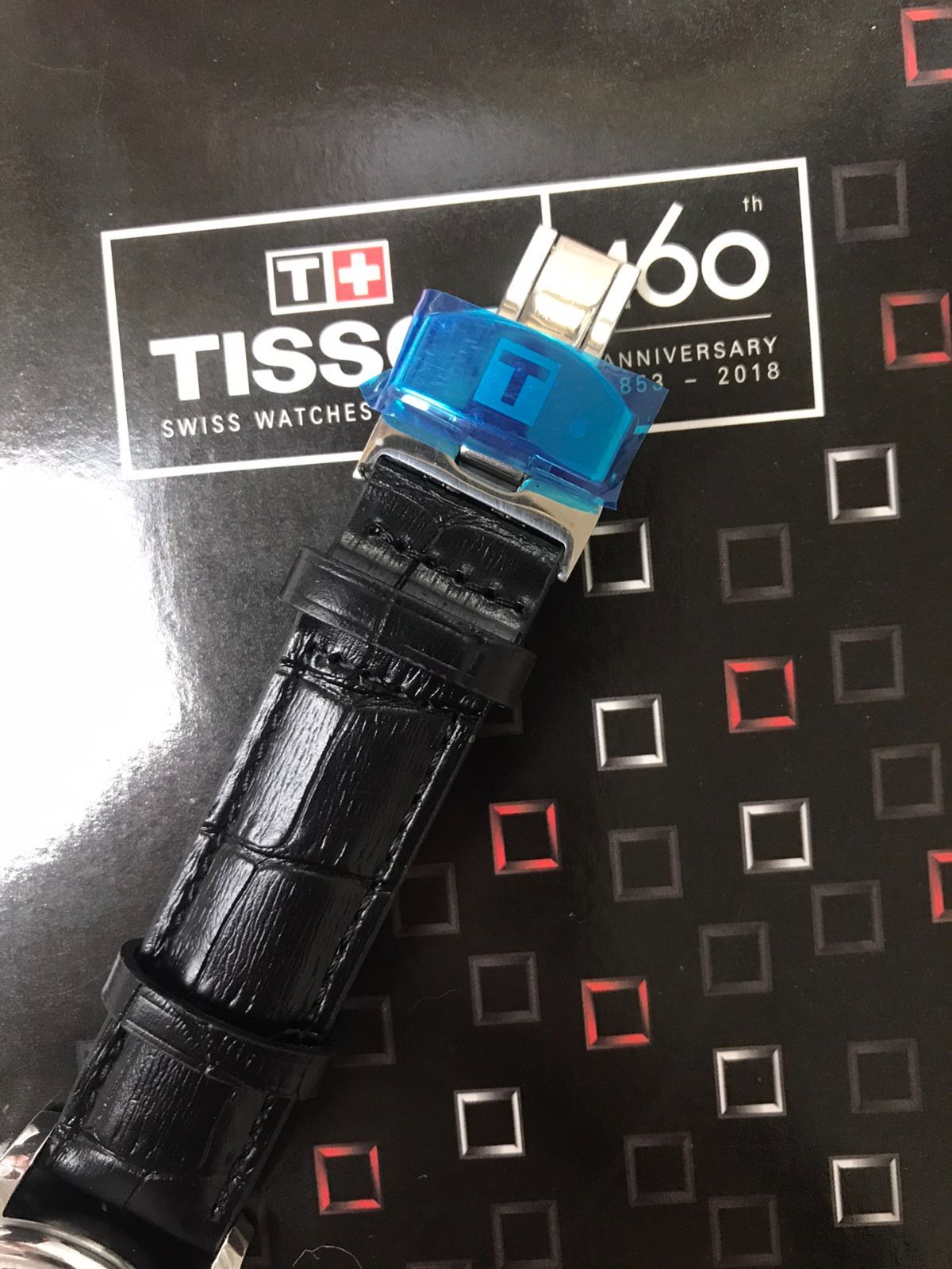 TISSOT  ティソ  Lylock series   男性用腕時計   機械式時計    腕時計です