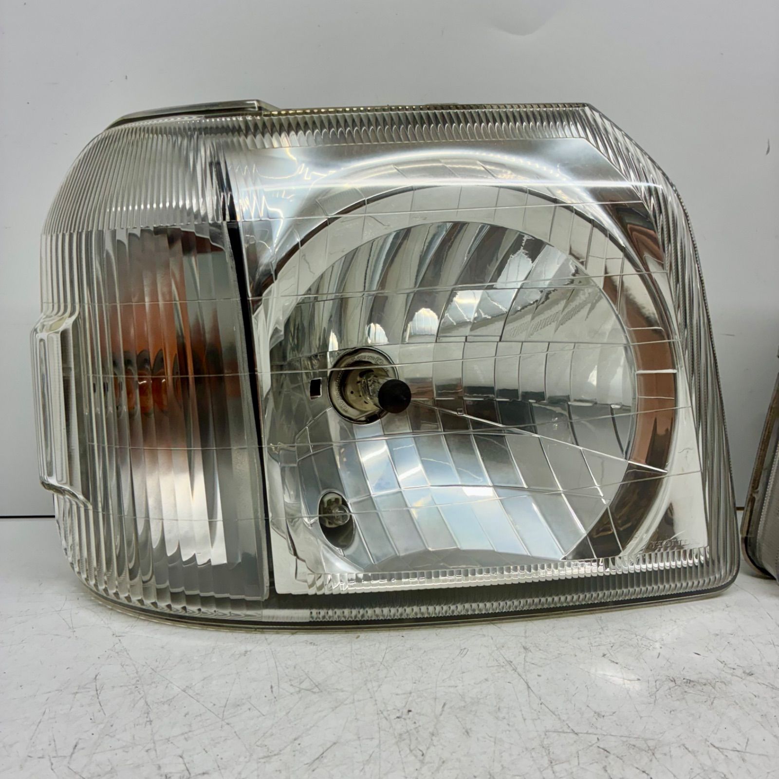 コーティング済 バモス HM1 ヘッドライト 左右セット KOITO