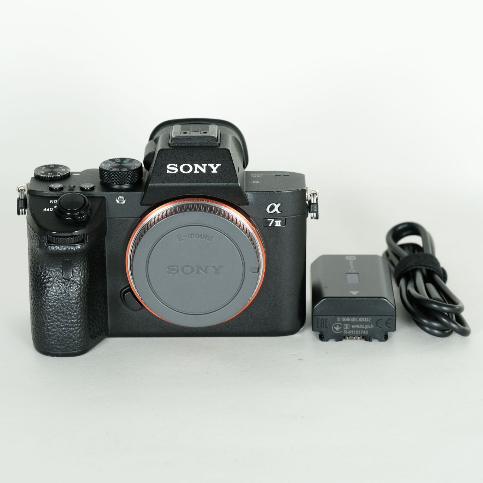  並品 SONY α7 III ILCE 7 M 3 ボディ ソニーEマウント ミラーレス一眼 デジタルカメラ