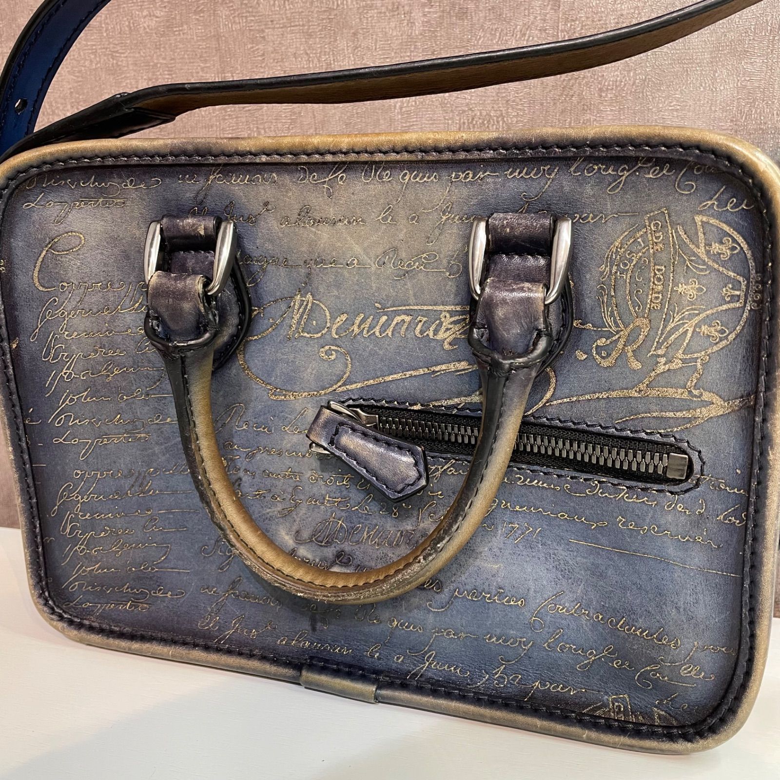 Berluti ベルルッティ アンジュール ガリバー 鞄 凄まじく バッグ 