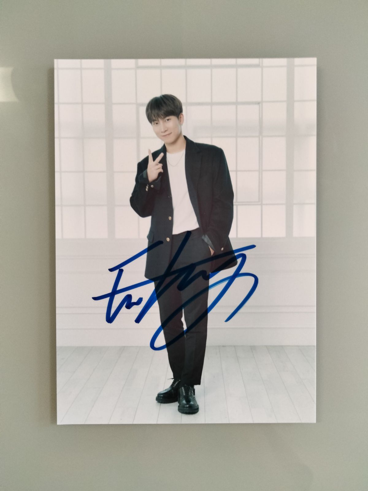 ウングァン直筆サイン入り2Lサイズ写真…Eun Kwang…BTOB… 【公式通販】