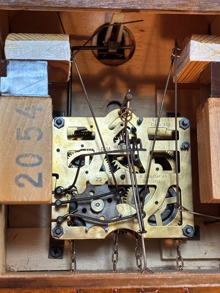 スイス レッチャー社製ミルク小屋