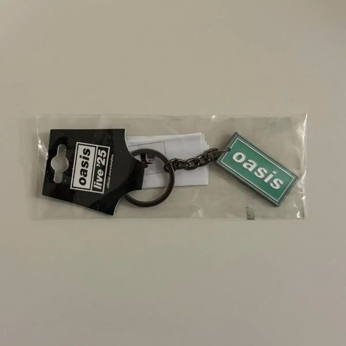オアジス ファンSTORE 公式 グッズ Oasis Live 25 ミント ロゴ キーホルダー