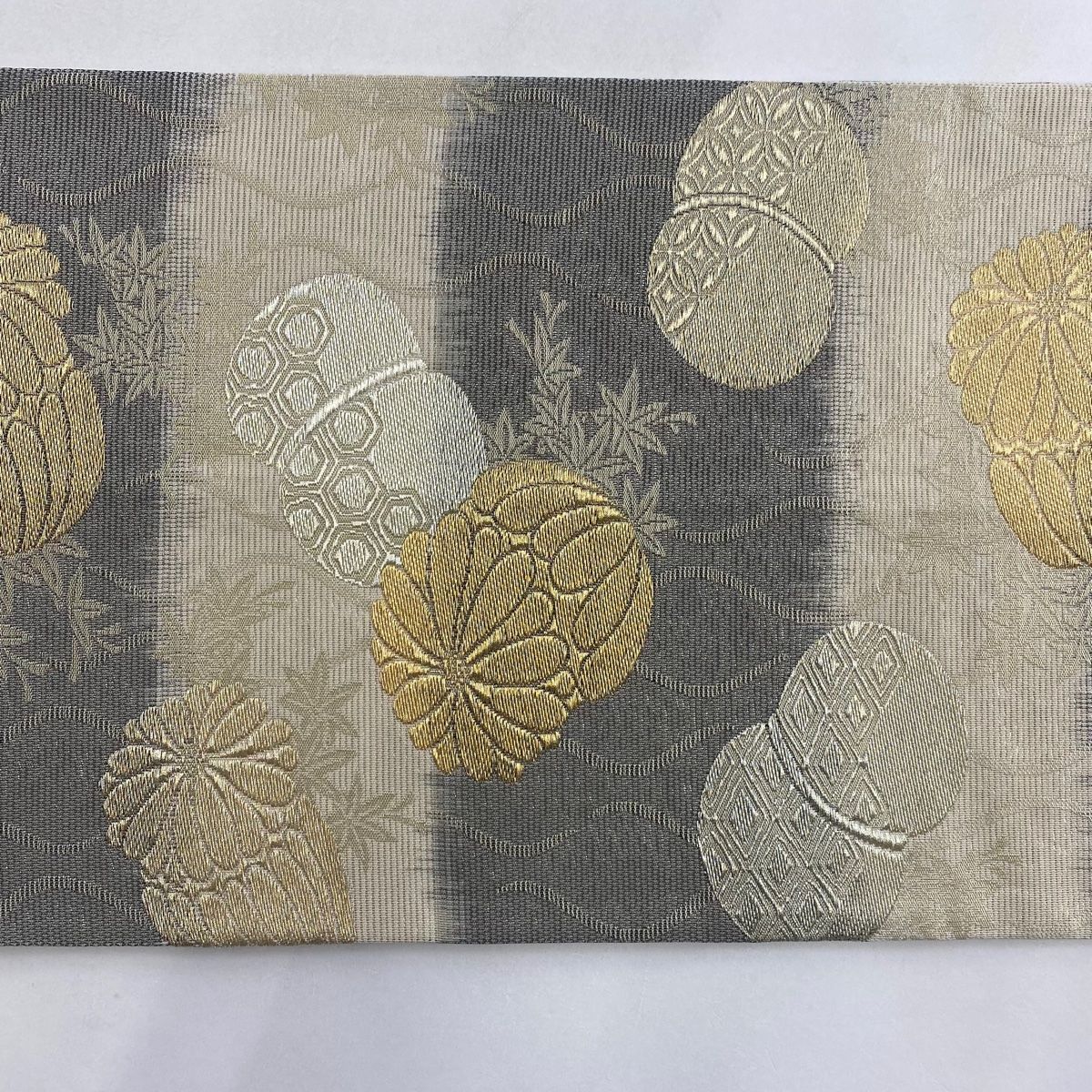 袋帯 美品 秀品 夏帯 絽 蹴鞠 立涌 金銀糸 箔 クリーム 六通