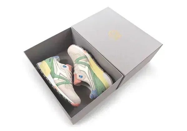 255 Diadora heritage ディアドラヘリテージ x CNCPTS LIRE