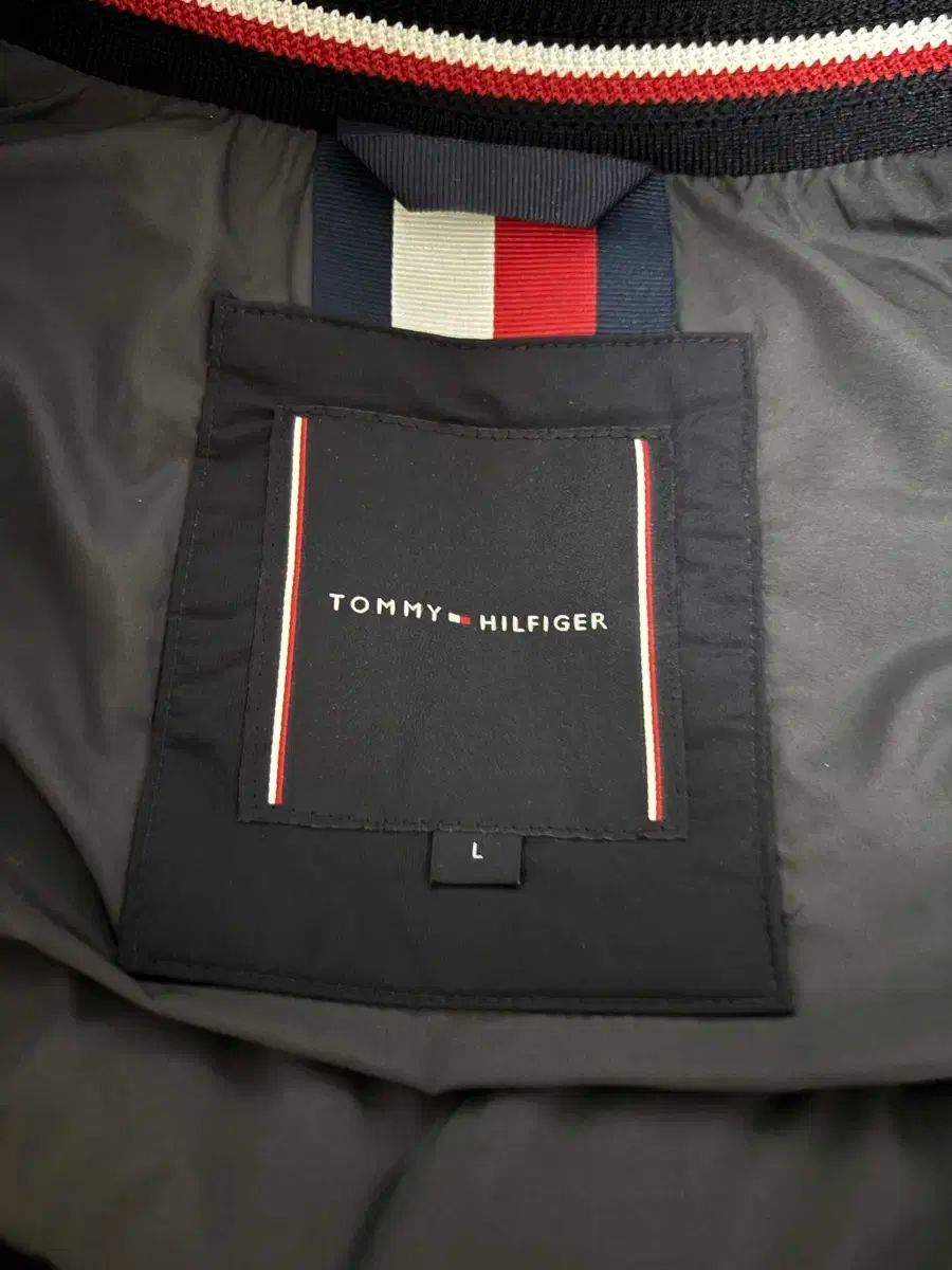 Hilfiger トミーヒルフィガー
