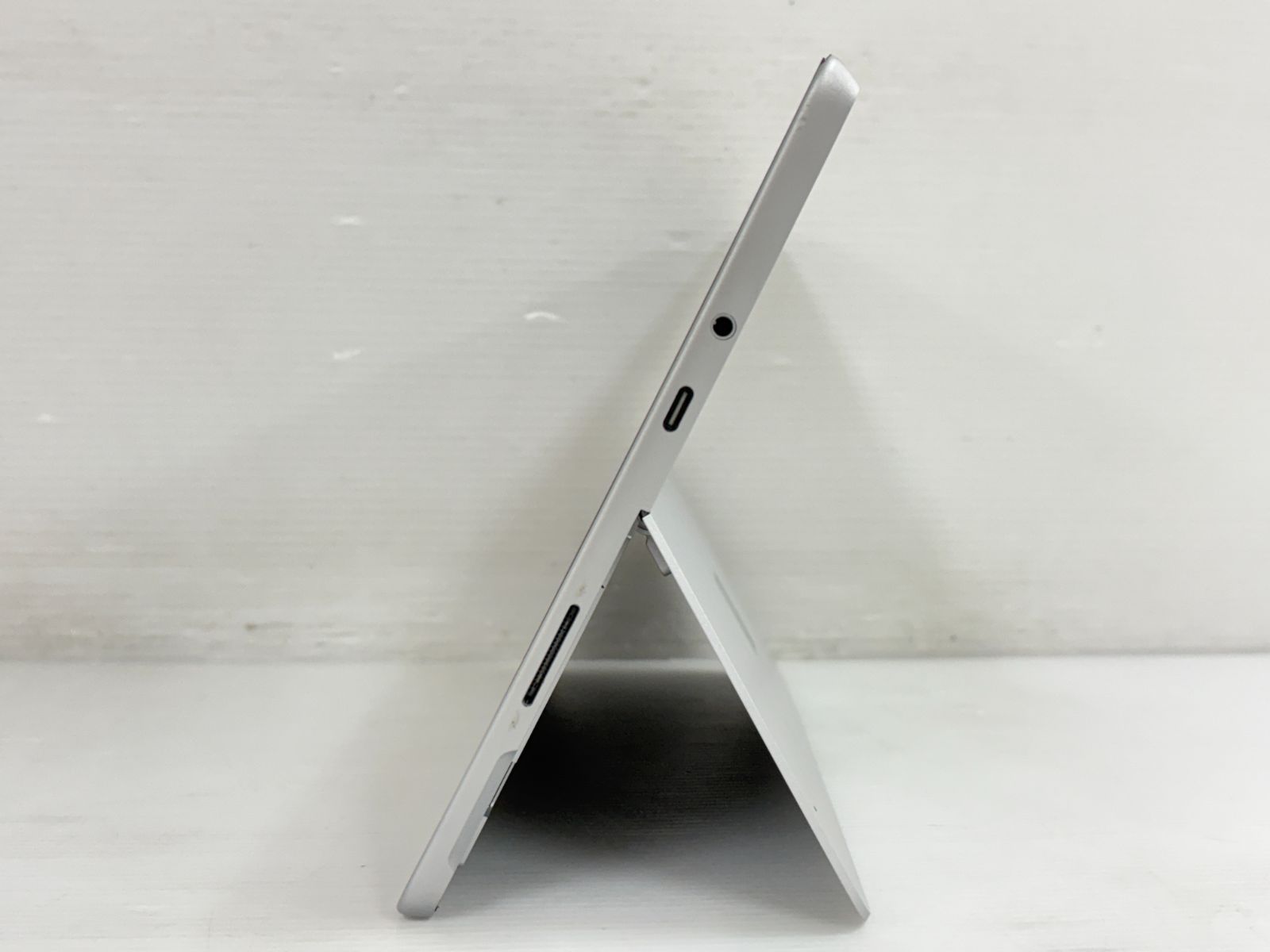 083 Surface Go 2 モデル1927 m3-8100Y LTE対応 Amazon.com