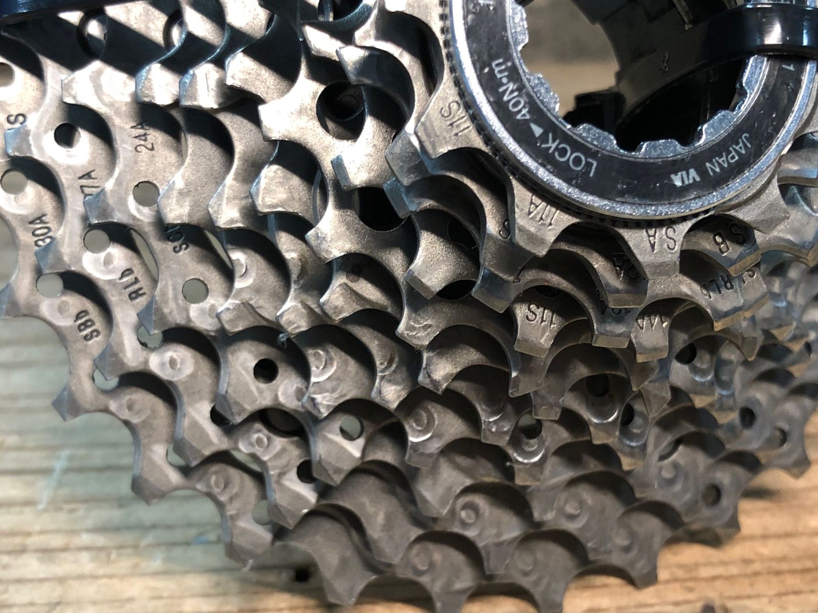 11-34T 11S CS-HG700 SHIMANO 0 CS-HG700-11 : スプロケット - シマノ