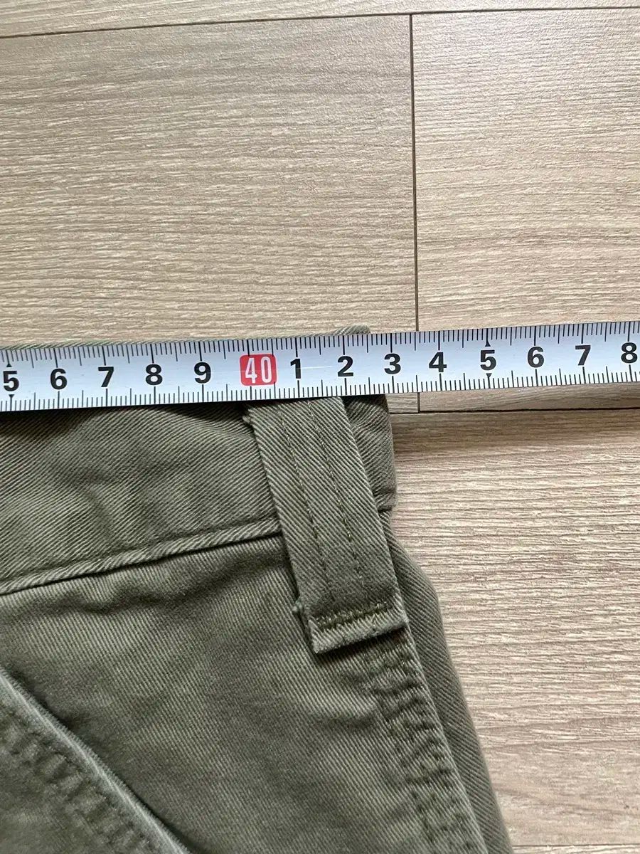 パンツ 緑