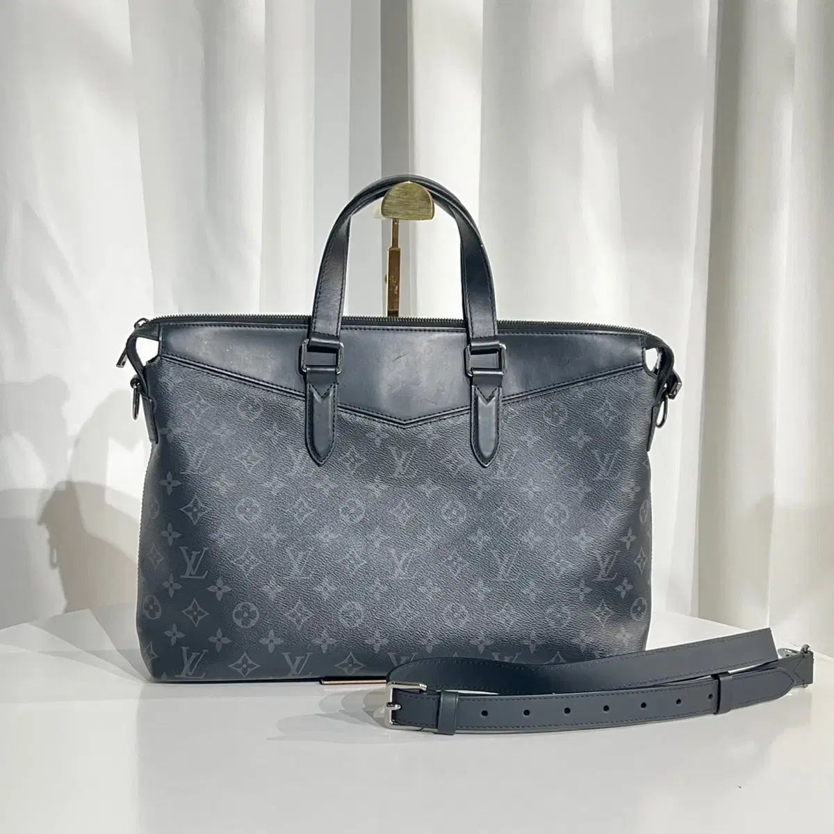 海外限定品◆関税なし【LOUIS VUITTON】スリム ブリーフケース 2101215554888-01.jpg