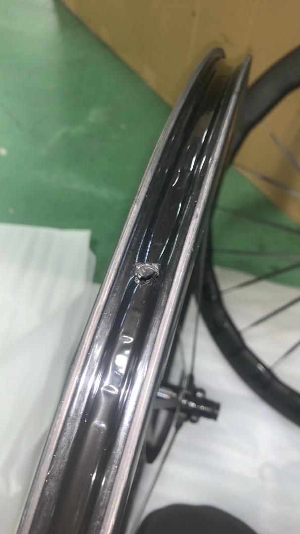 SUPERTEAMカーボンスポークディスクブレーキ50mmチューブレスカー