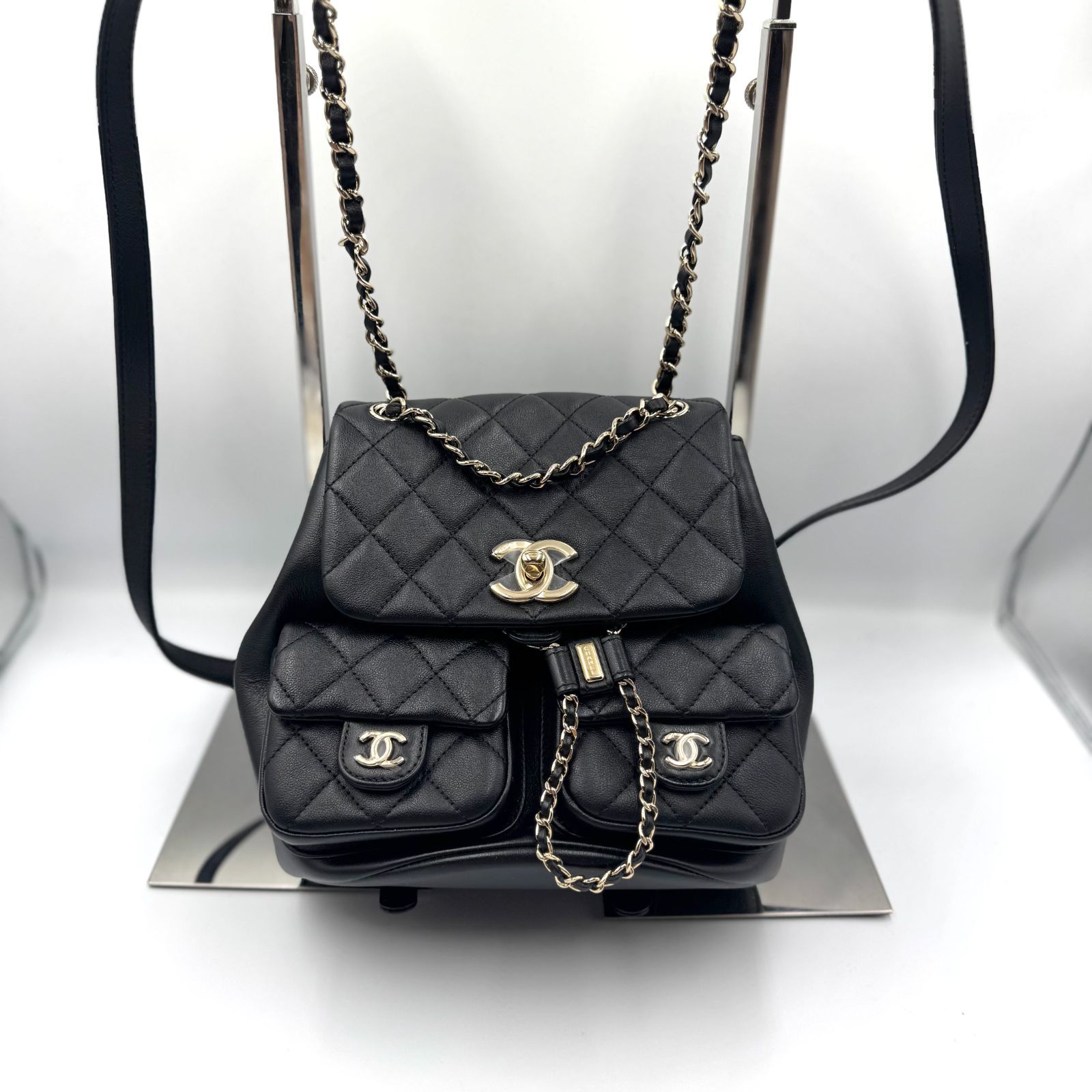 シャネル マトラッセ グレインド カーフスキン バックパック CHANEL チェーンバックパック マトラッセ ブラック ゴールド金具