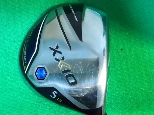 新品　TaylorMade Qi35 Tour 5W フェアウェイウッド S Qi35 TOUR 5W フェアウェイウッド 純正カーボンS TaylorMade
