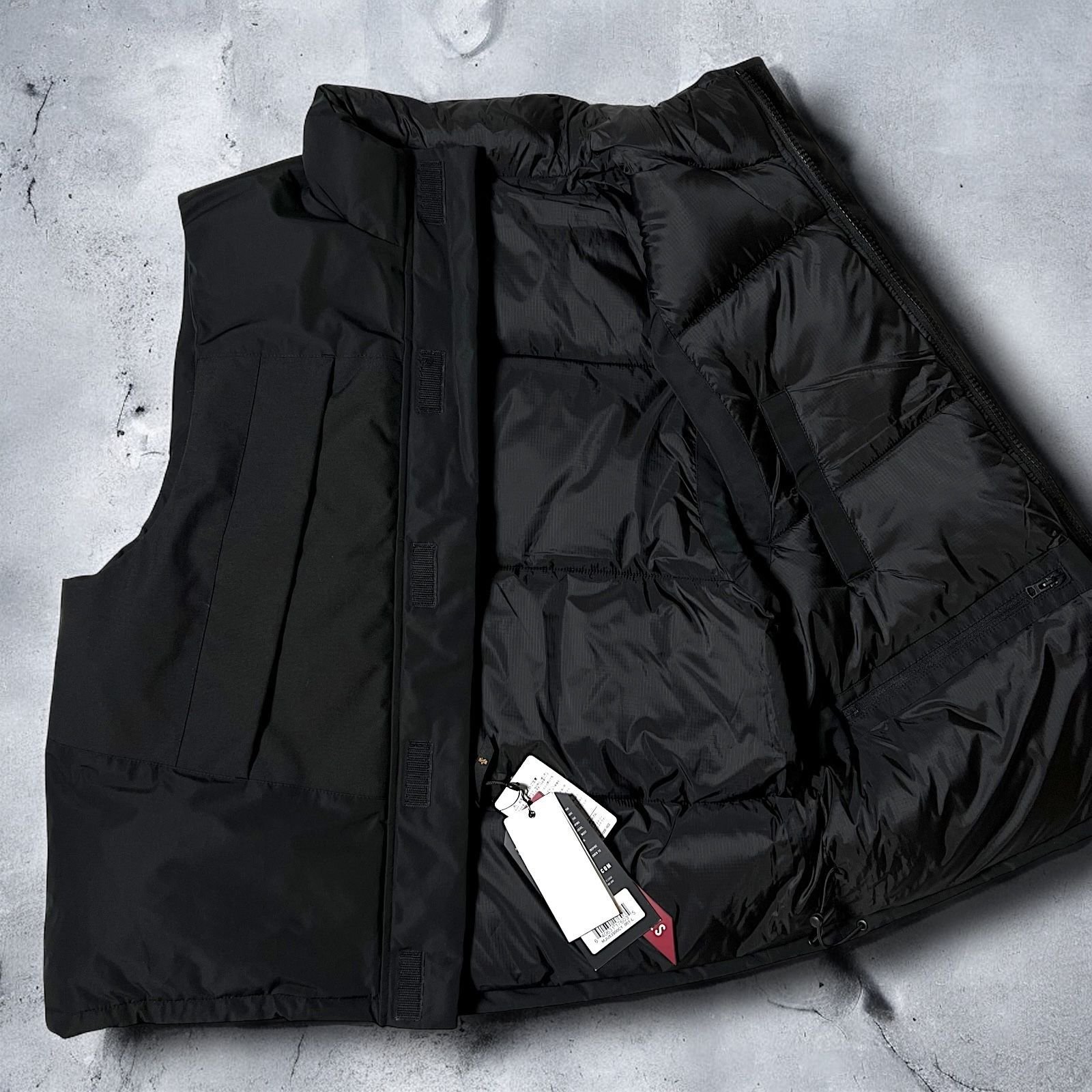 アルファインダストリーズ ダウンベスト ナイロン M ブラック 楽天市場】【ALPHA INDUSTRIES】アルファ インダストリー ダウンベスト