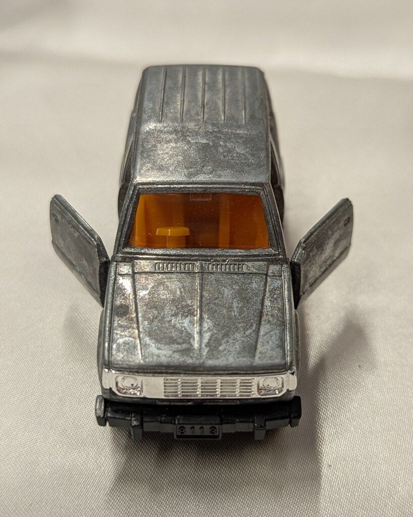 トミー トミカ黒箱