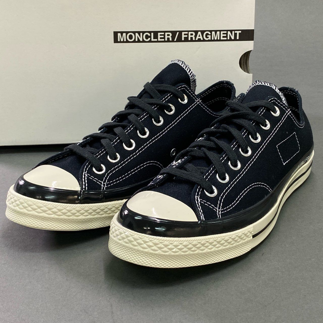 10c25 《未使用品》 CONVERSE コンバース MONCLER モンクレール  