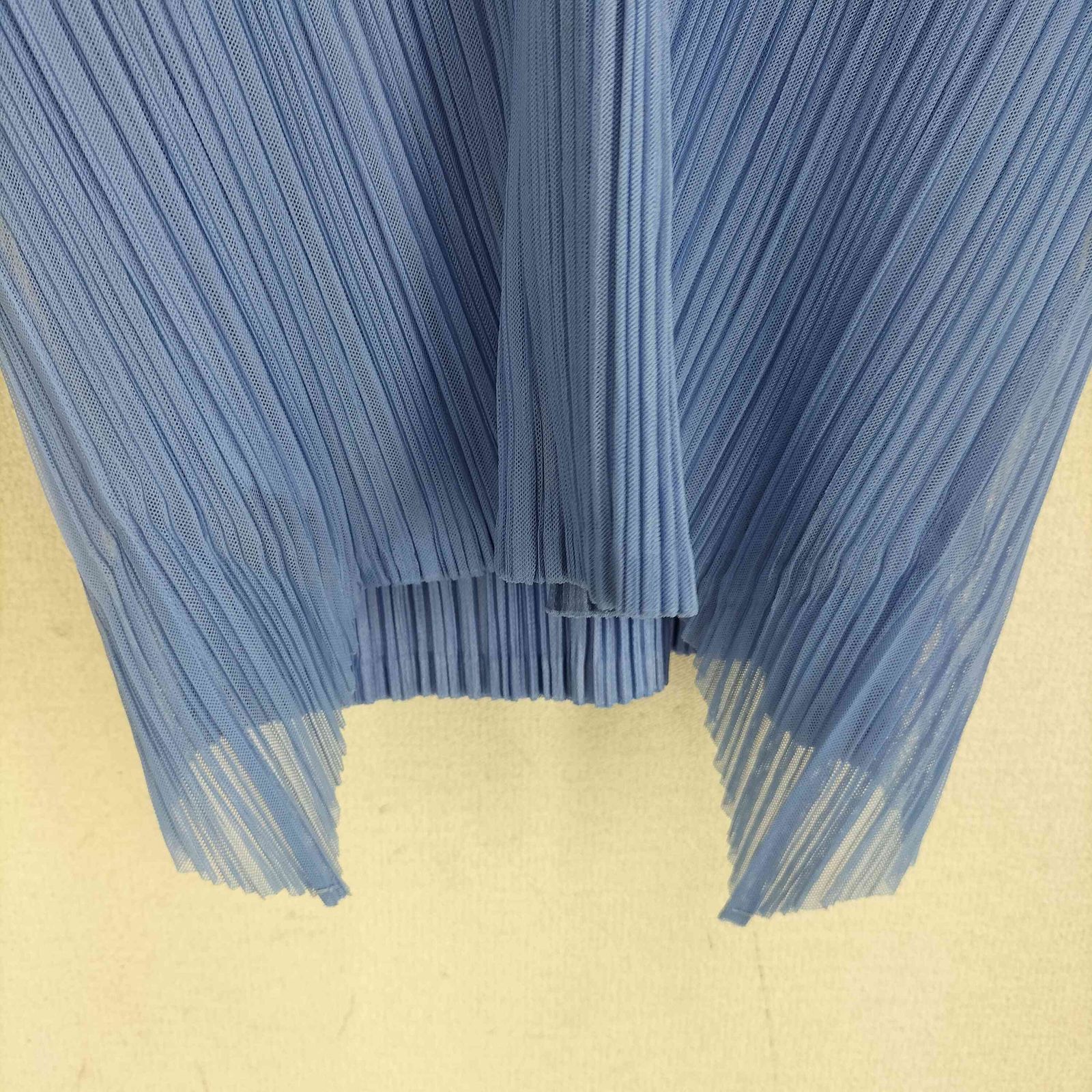 プリーツプリーズ イッセイミヤケ フレンチスリーブ ブラウストップス PLEATS PLEASE ISSEY MIYAKE - プリーツプリーズ イッセイミヤケ