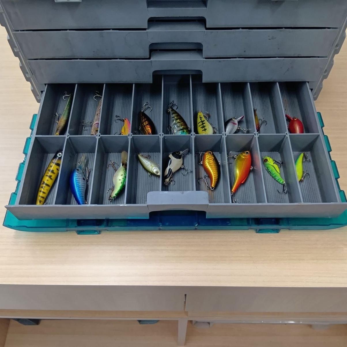 ワーム46袋まとめ売り ワーム46袋まとめ売り for Bass Fishing - 株式会社カツイチ