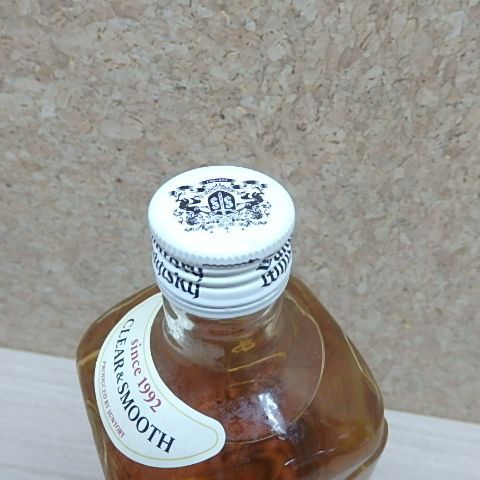 サントリー 角瓶 白角 ウイスキー 700ml 40％ SUNTORY - メルカリ
